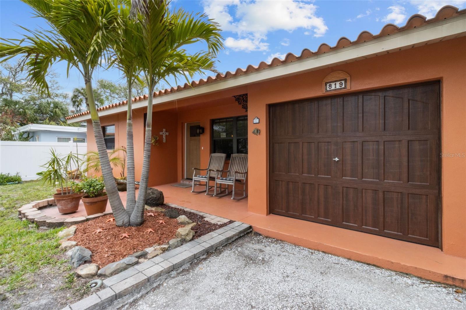 Image 6 of 52 For 819 Gulf Boulevard