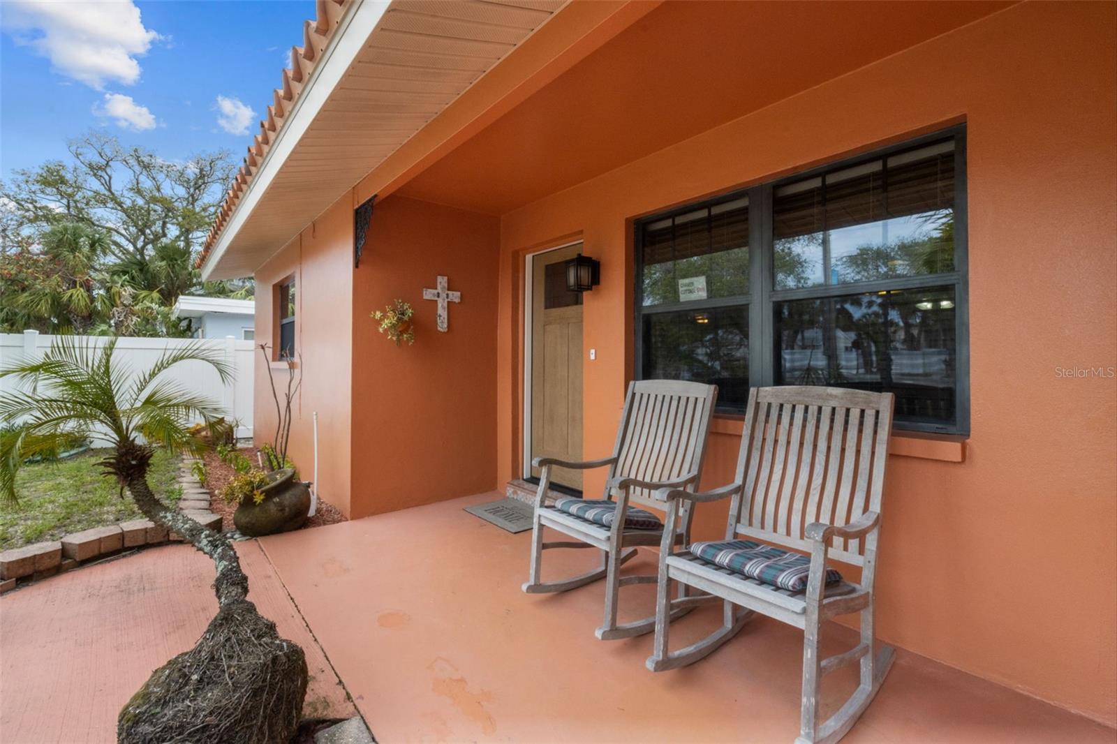 Image 7 of 52 For 819 Gulf Boulevard