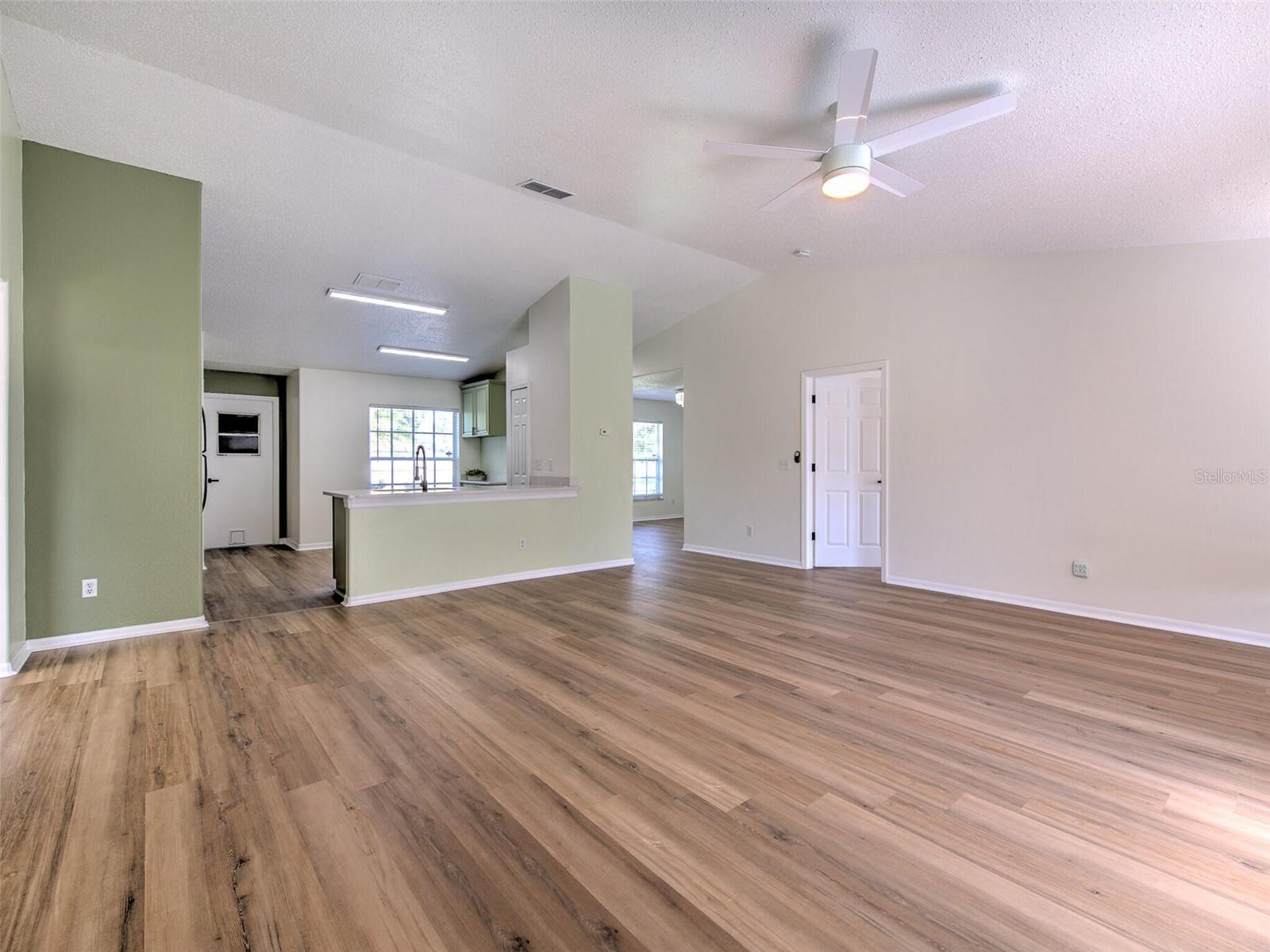 Image 15 of 29 For 11407 Wellman Drive