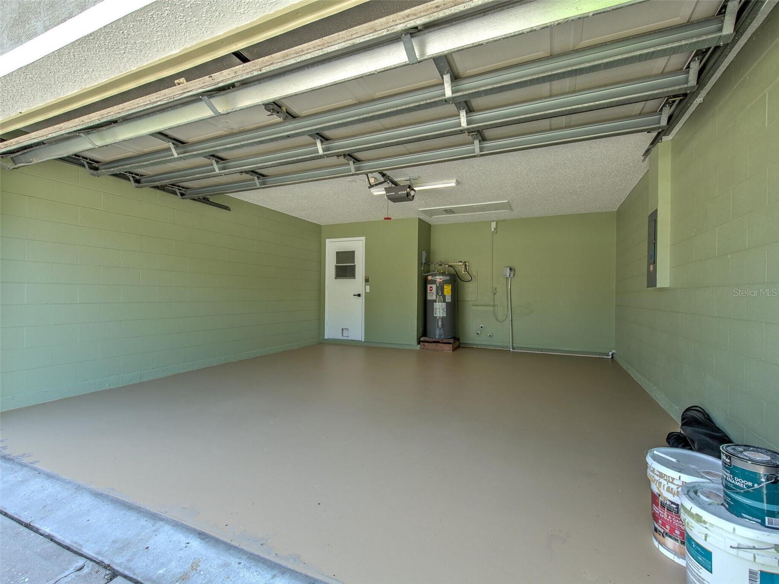 Image 25 of 29 For 11407 Wellman Drive
