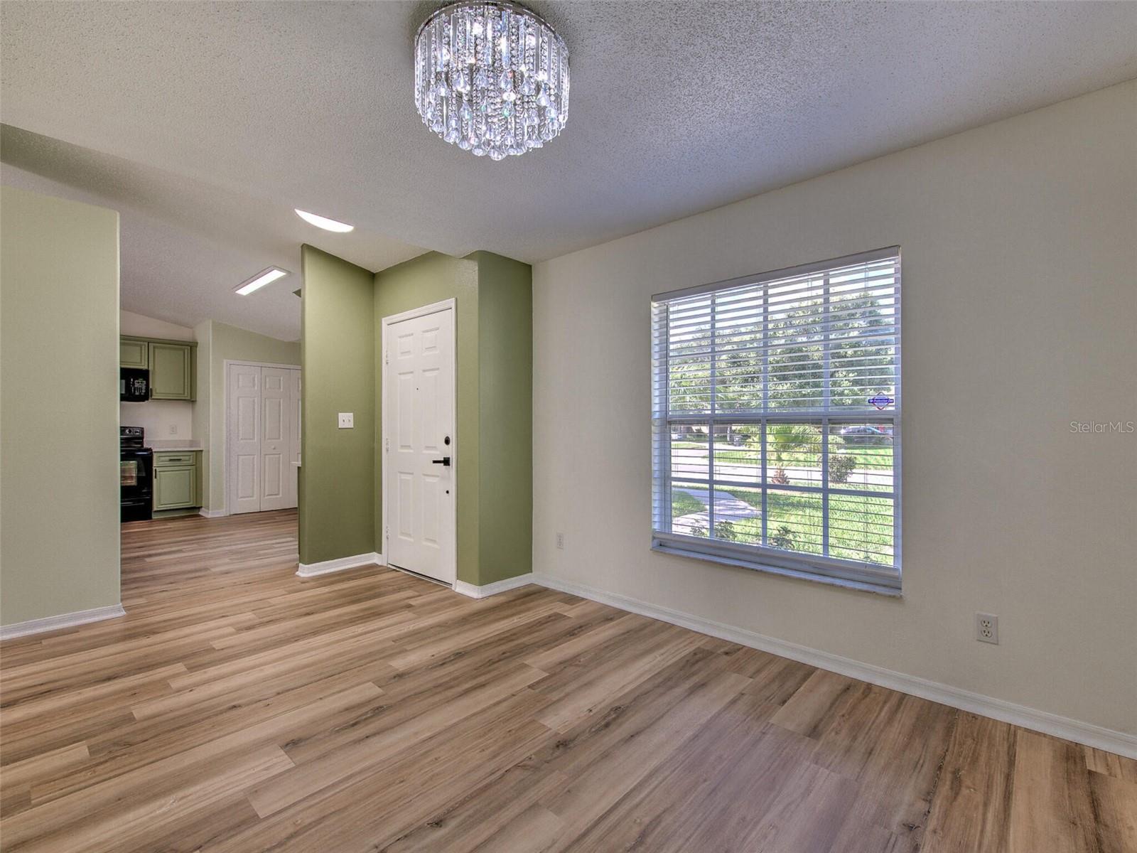 Image 4 of 29 For 11407 Wellman Drive