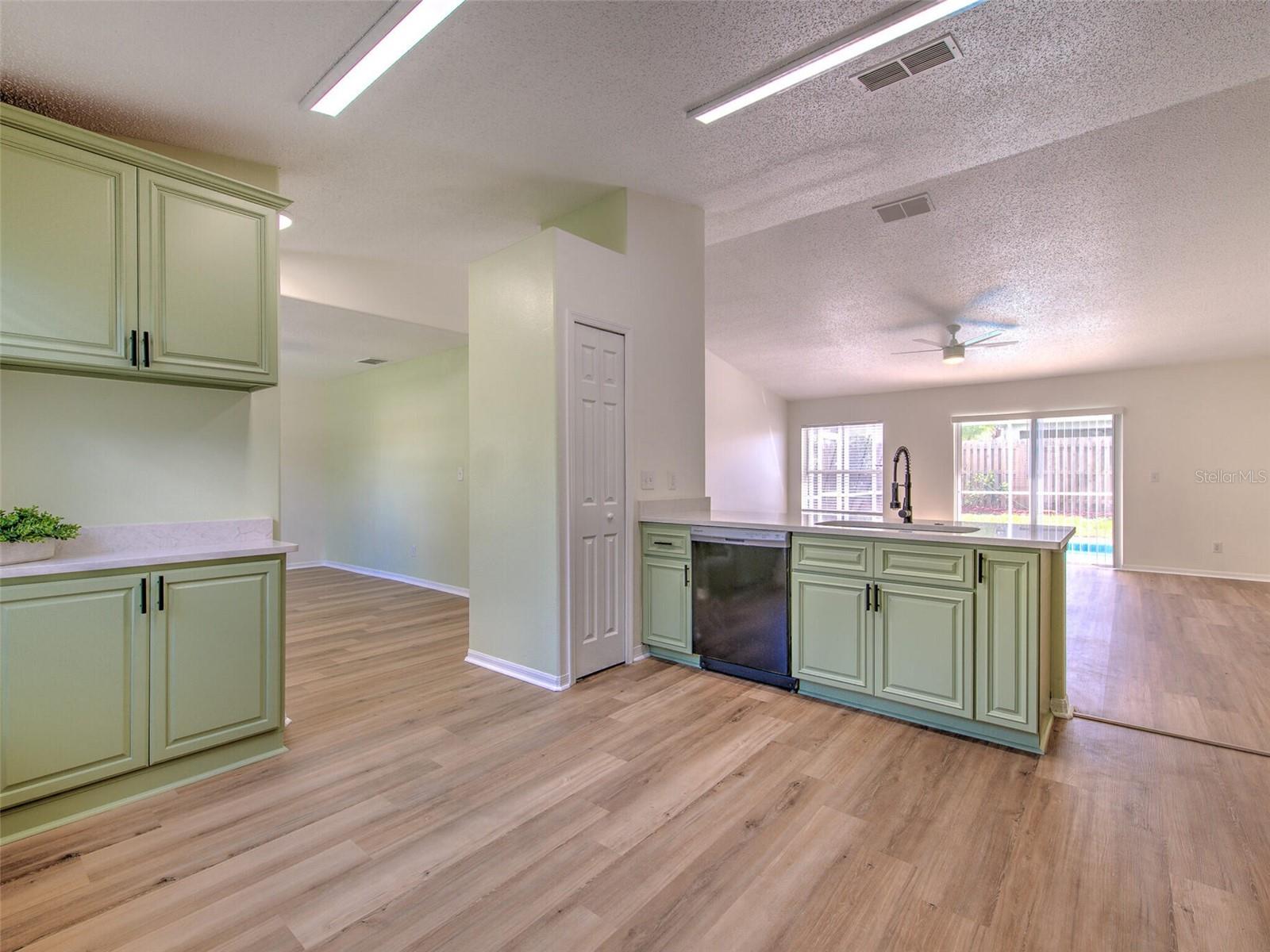 Image 8 of 29 For 11407 Wellman Drive