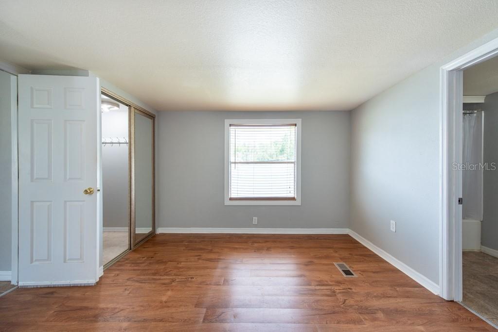 Image 16 of 51 For 39034 Central Avenue