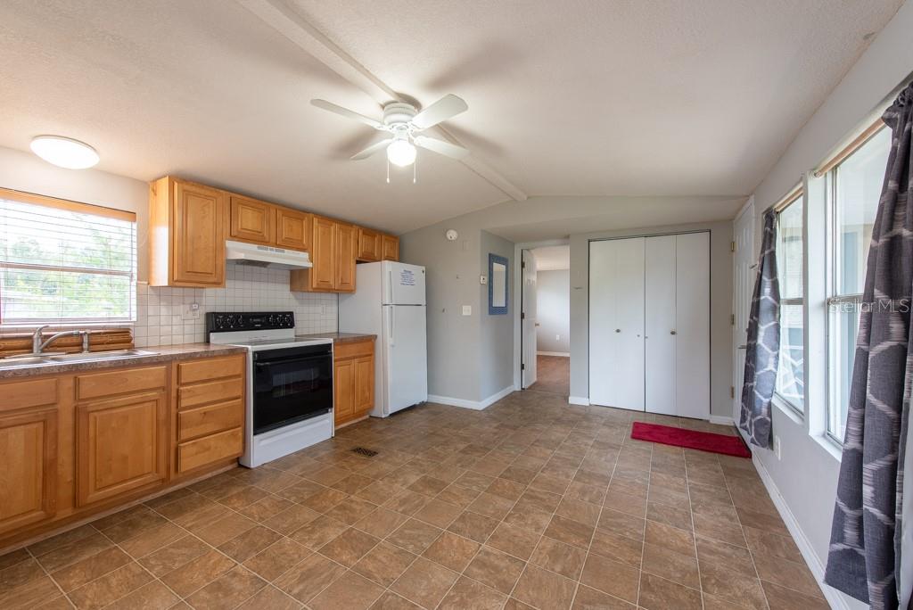Image 8 of 51 For 39034 Central Avenue