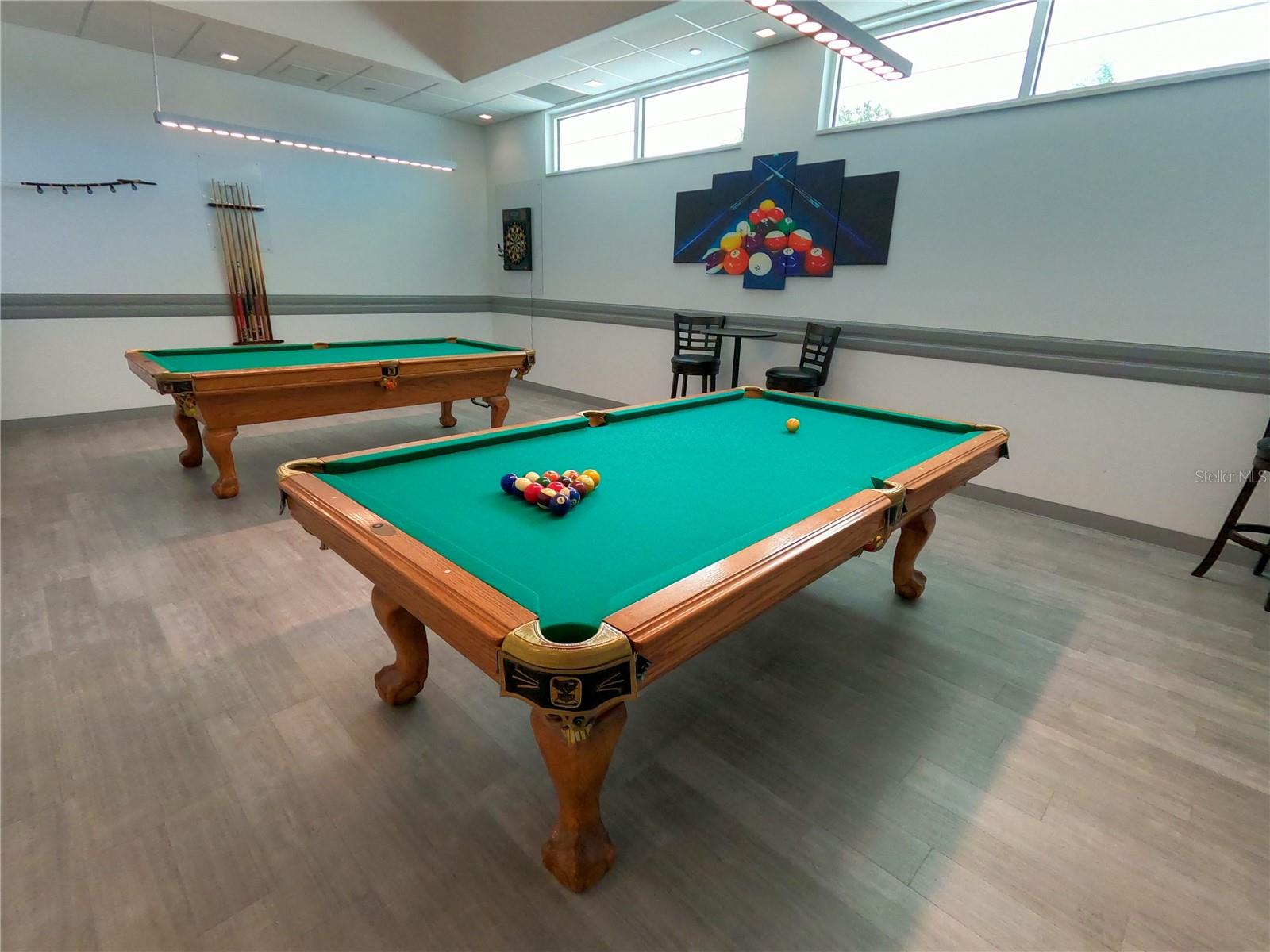 Listing photo id 29 for 1100 Belcher Road S 298
