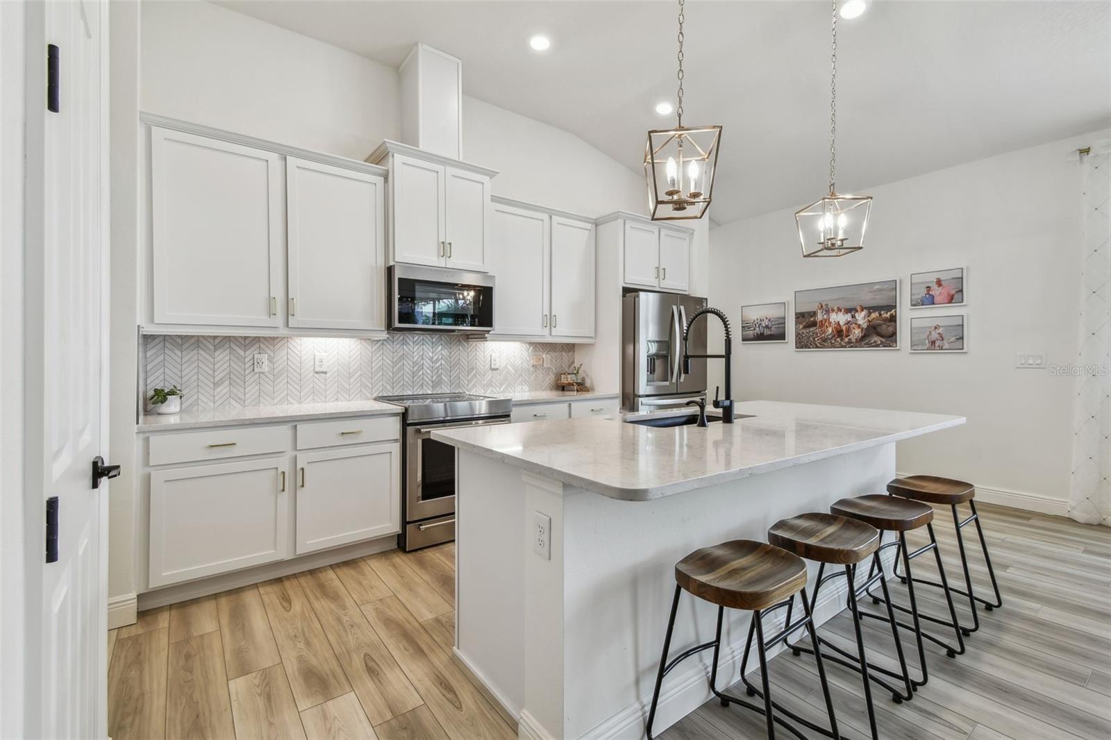 Image 10 of 82 For 9577 Sandy Bluffs Circle