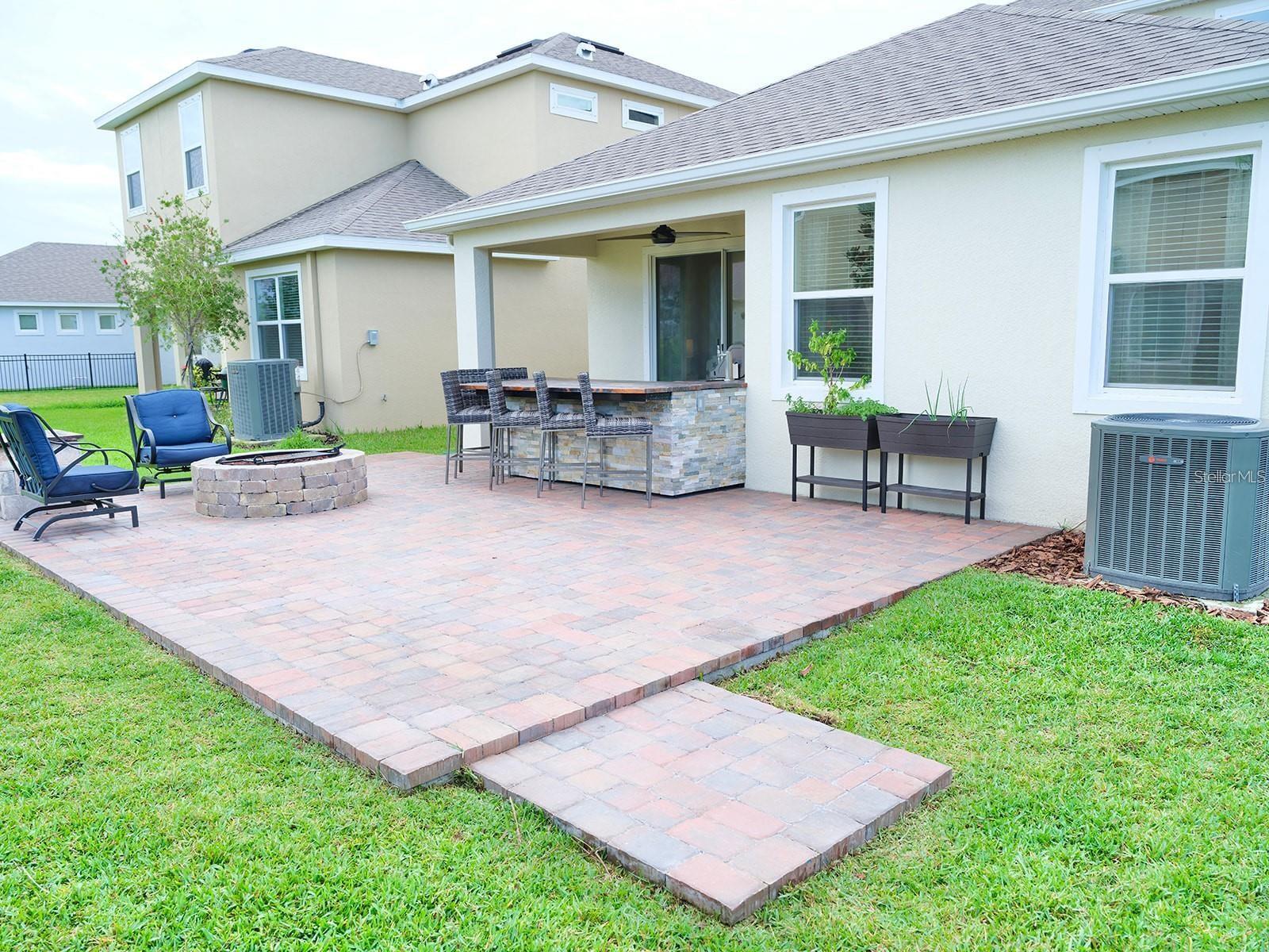 Image 24 of 38 For 6118 Voyagers Place