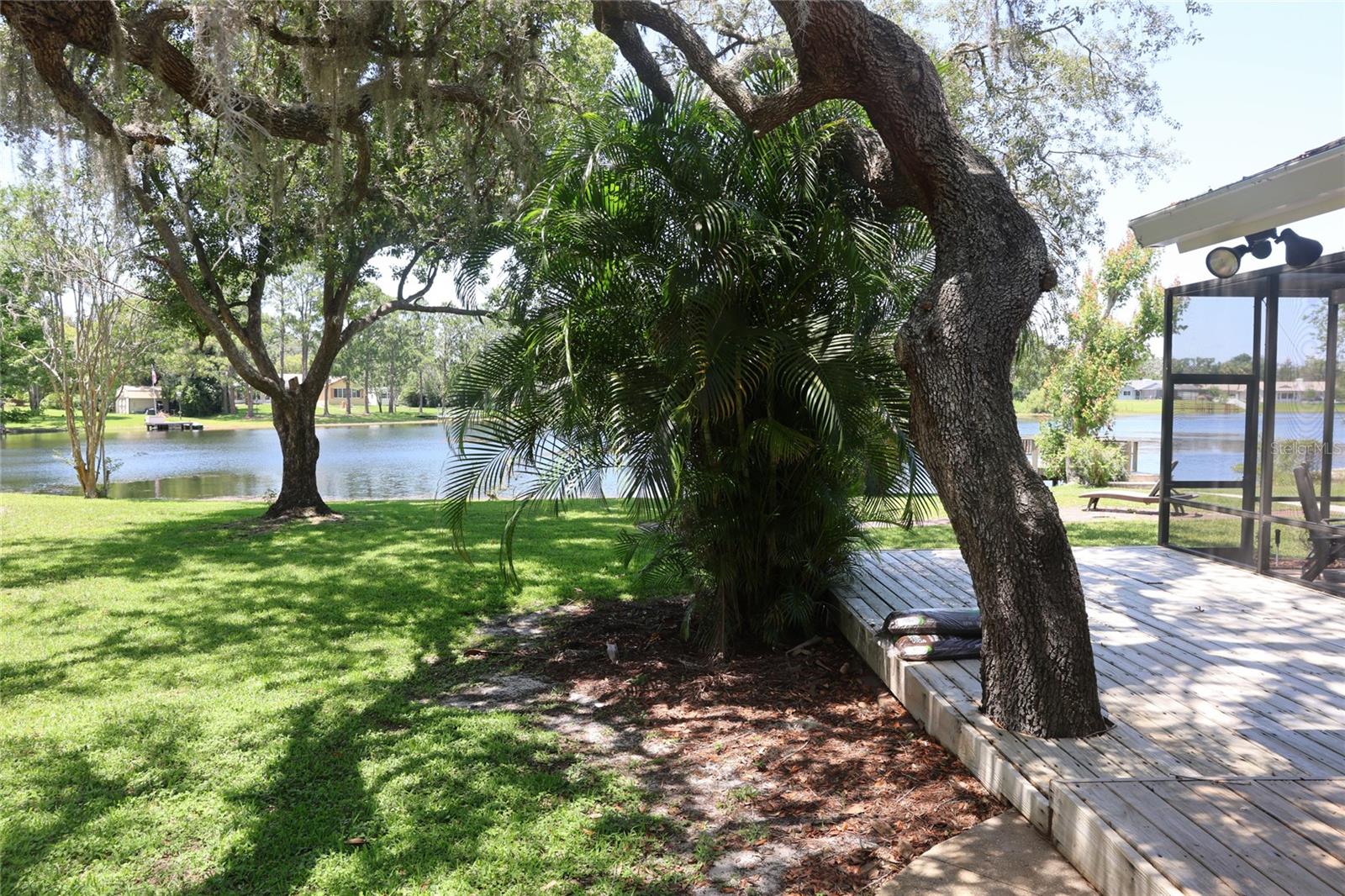Listing photo id 15 for 12929 Sugar Creek Boulevard
