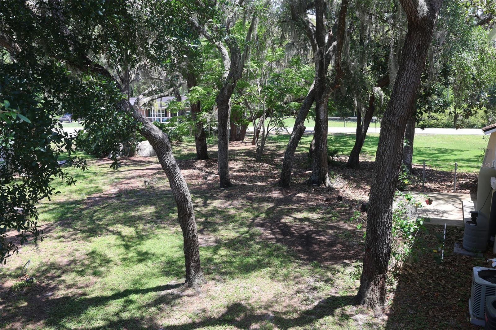 Listing photo id 37 for 12929 Sugar Creek Boulevard