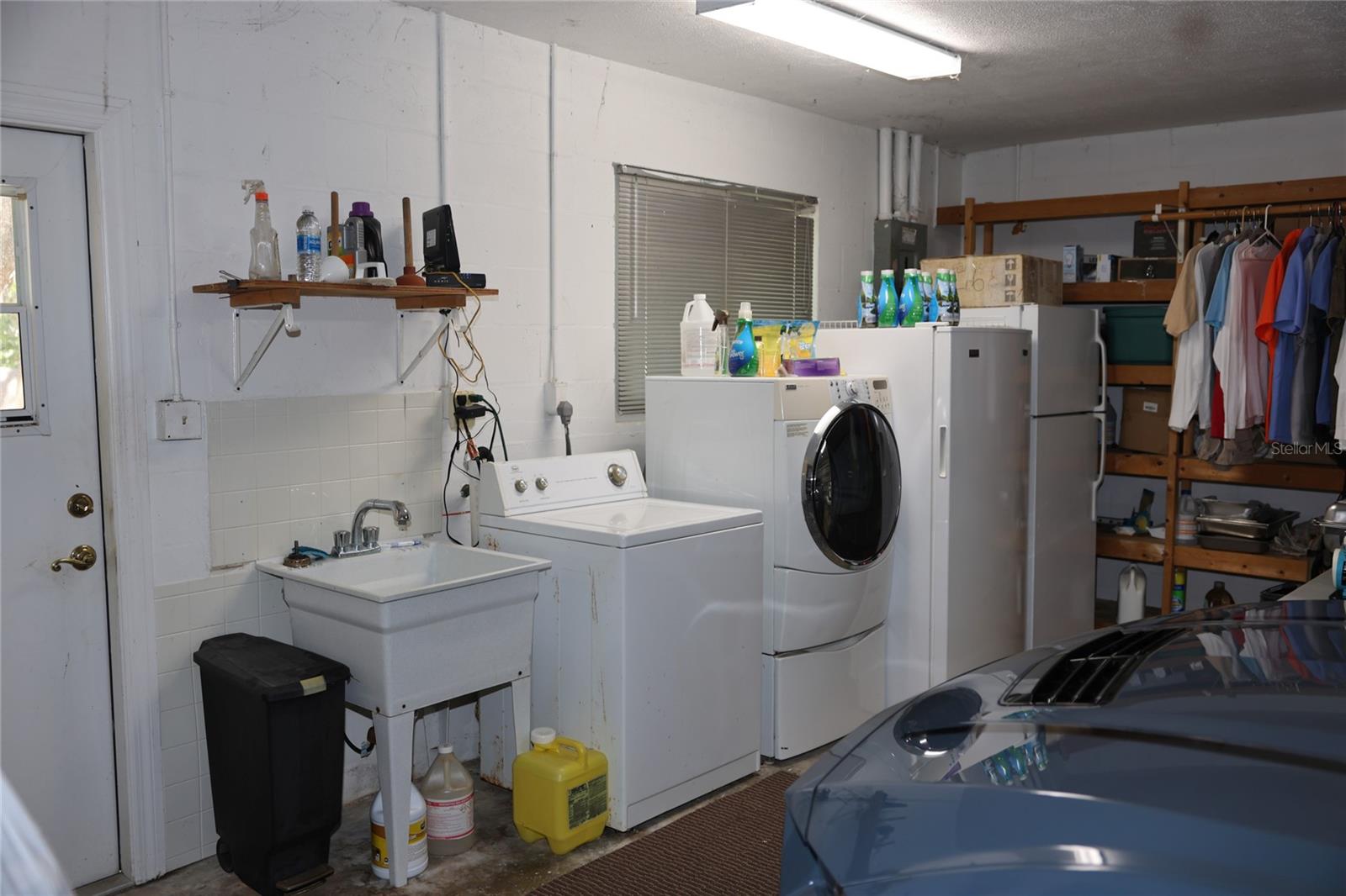 Listing photo id 45 for 12929 Sugar Creek Boulevard