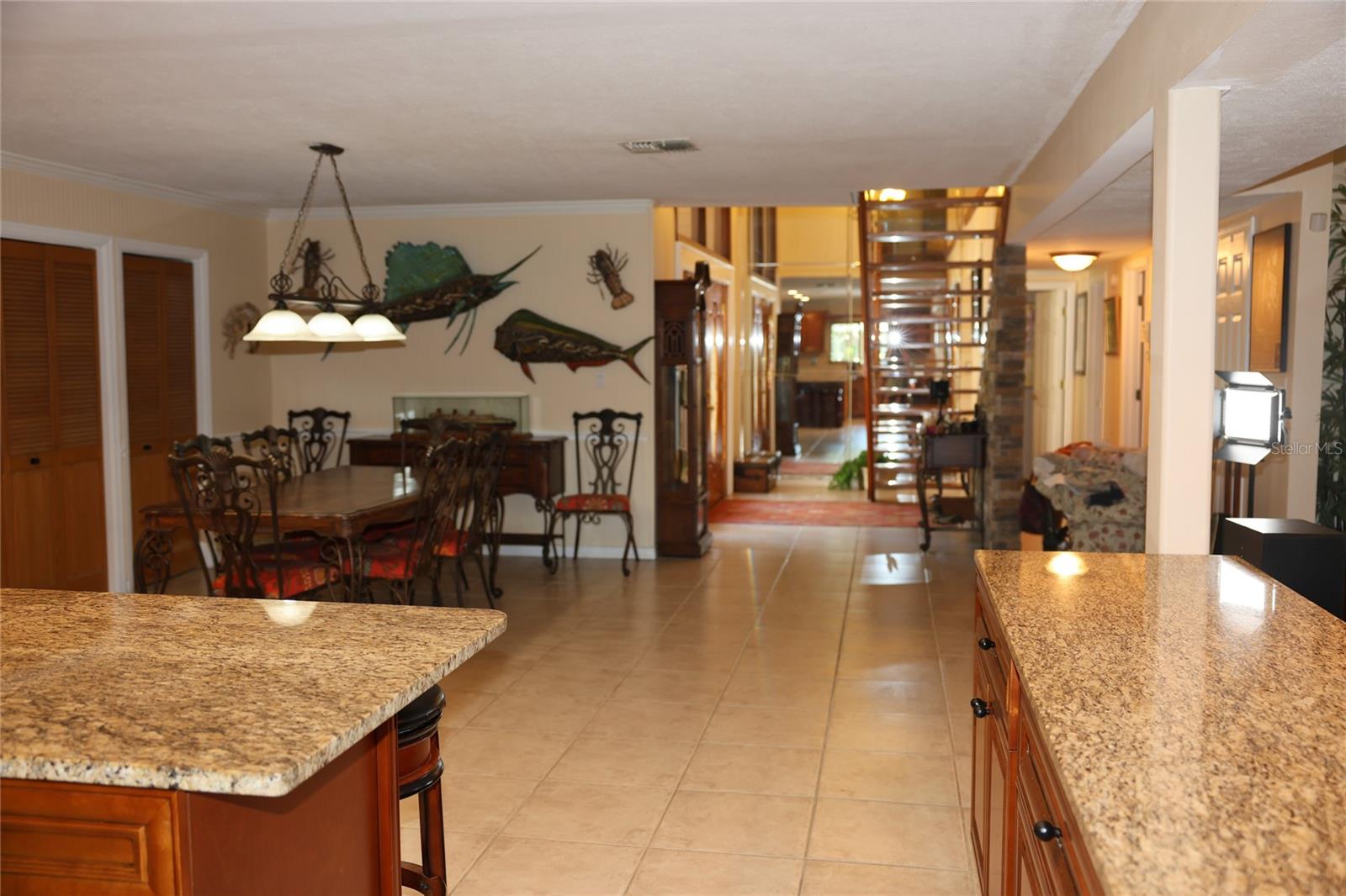 Listing photo id 82 for 12929 Sugar Creek Boulevard