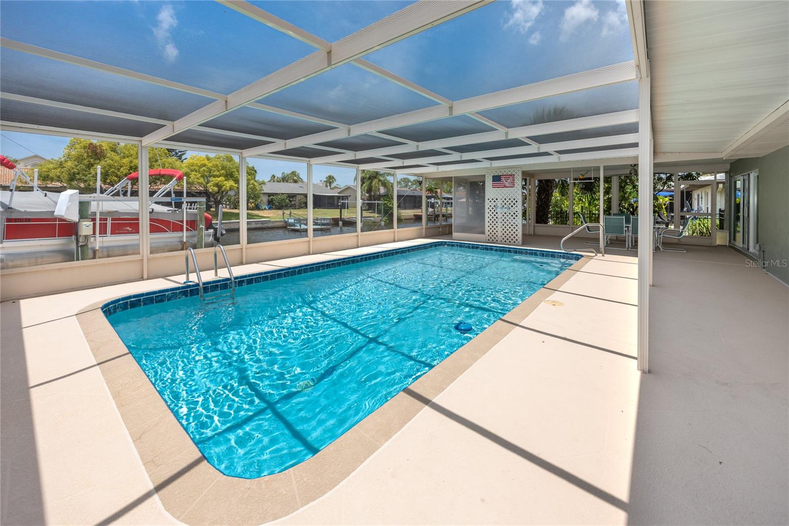 Listing photo id 37 for 9909 San Mateo Way