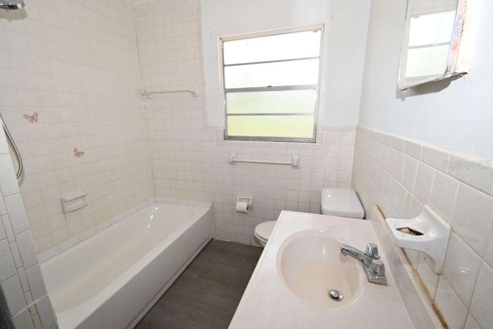 Image 10 of 38 For 14312 1st Street