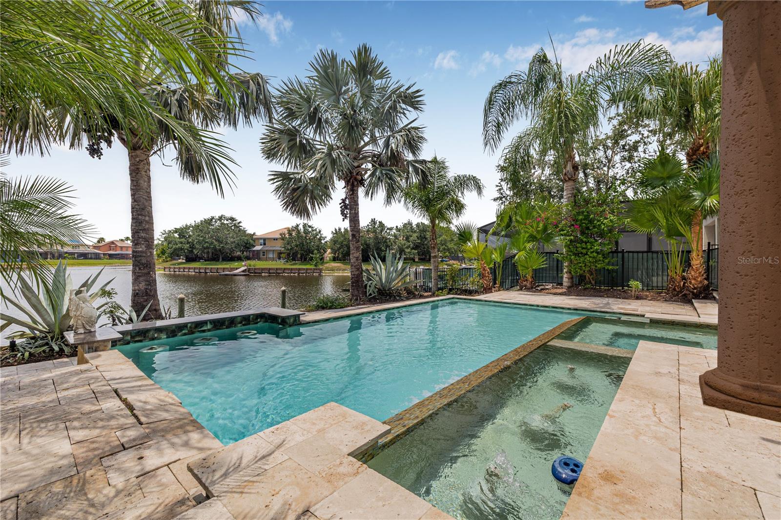 Listing photo id 28 for 18036 Java Isle Drive