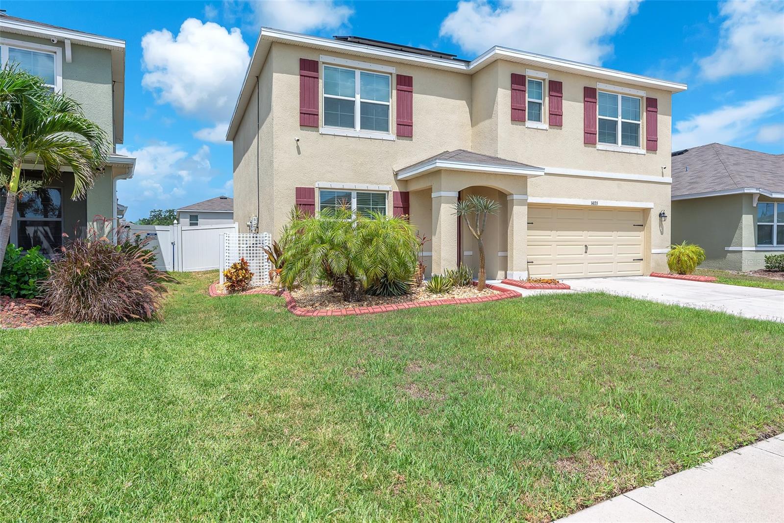 Listing photo id 1 for 14135 Arbor Pines Drive