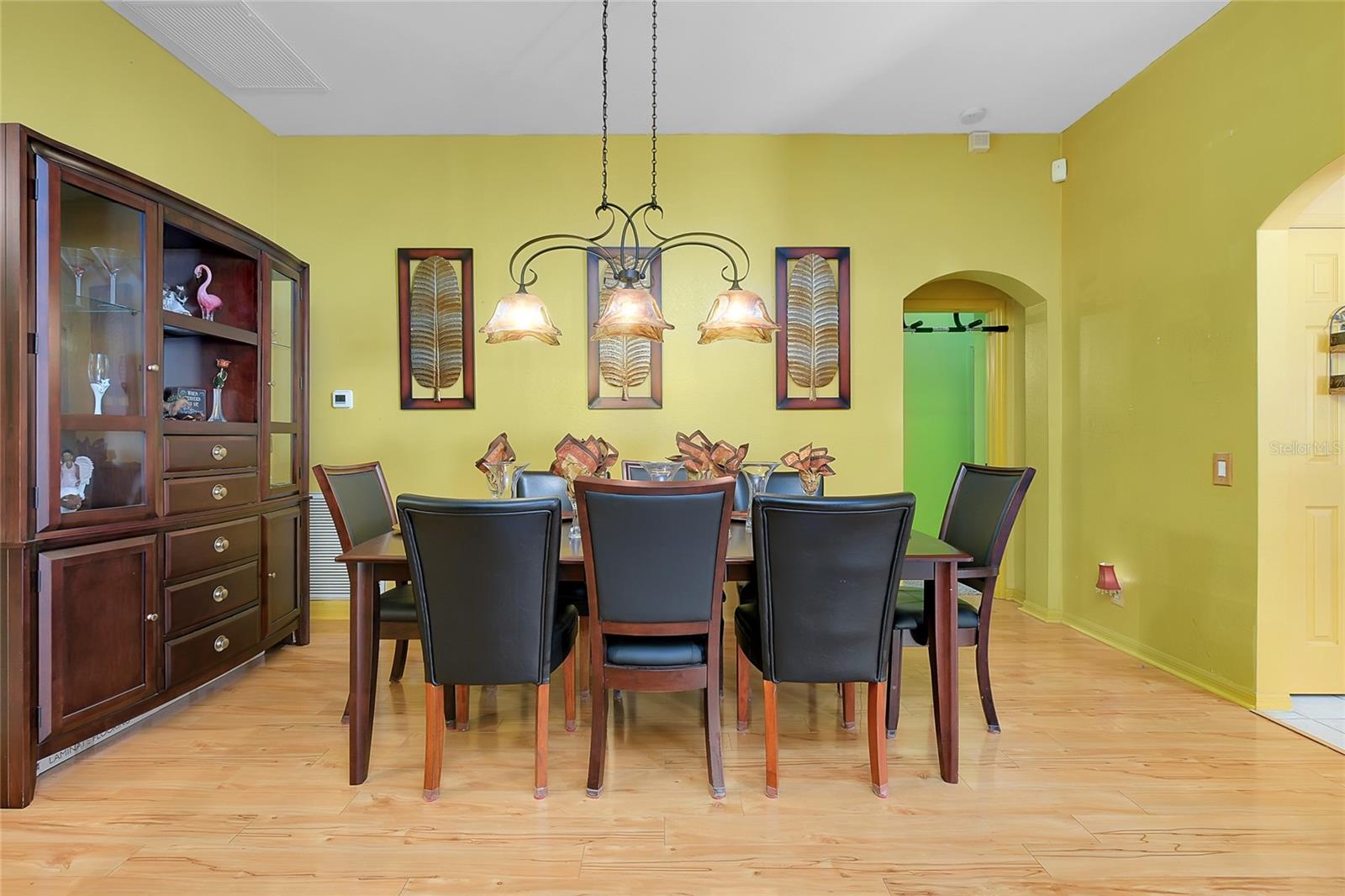 Image 10 of 46 For 2073 Cape Heather Circle