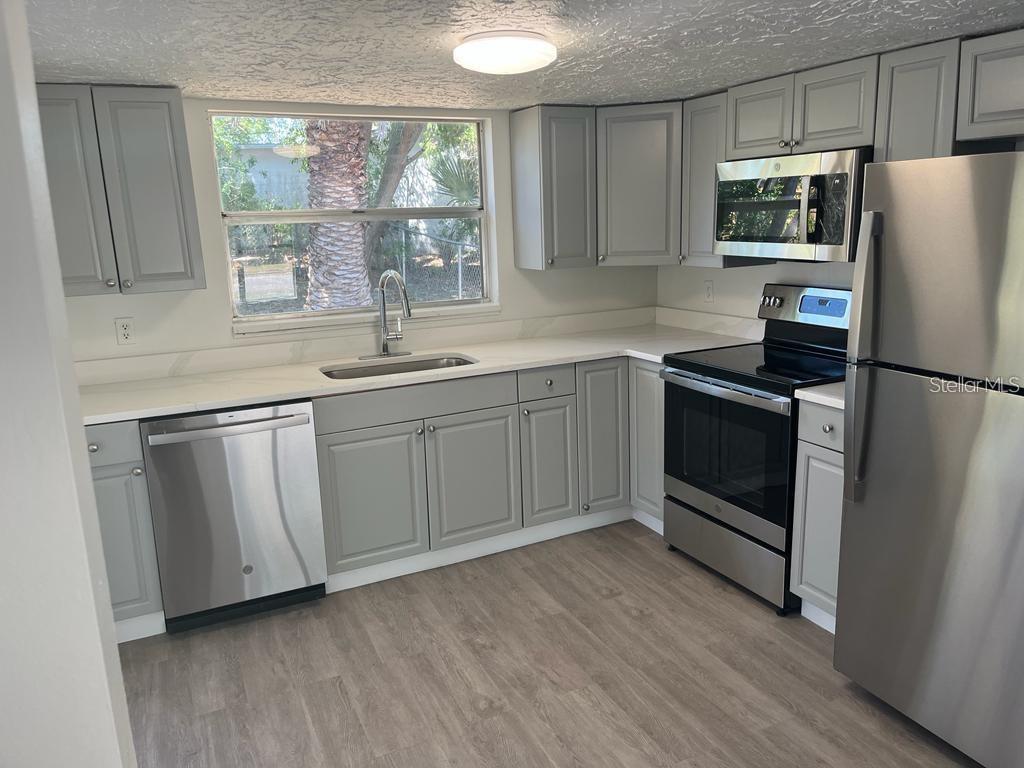 Image 4 of 14 For 7431 Buchanan Drive