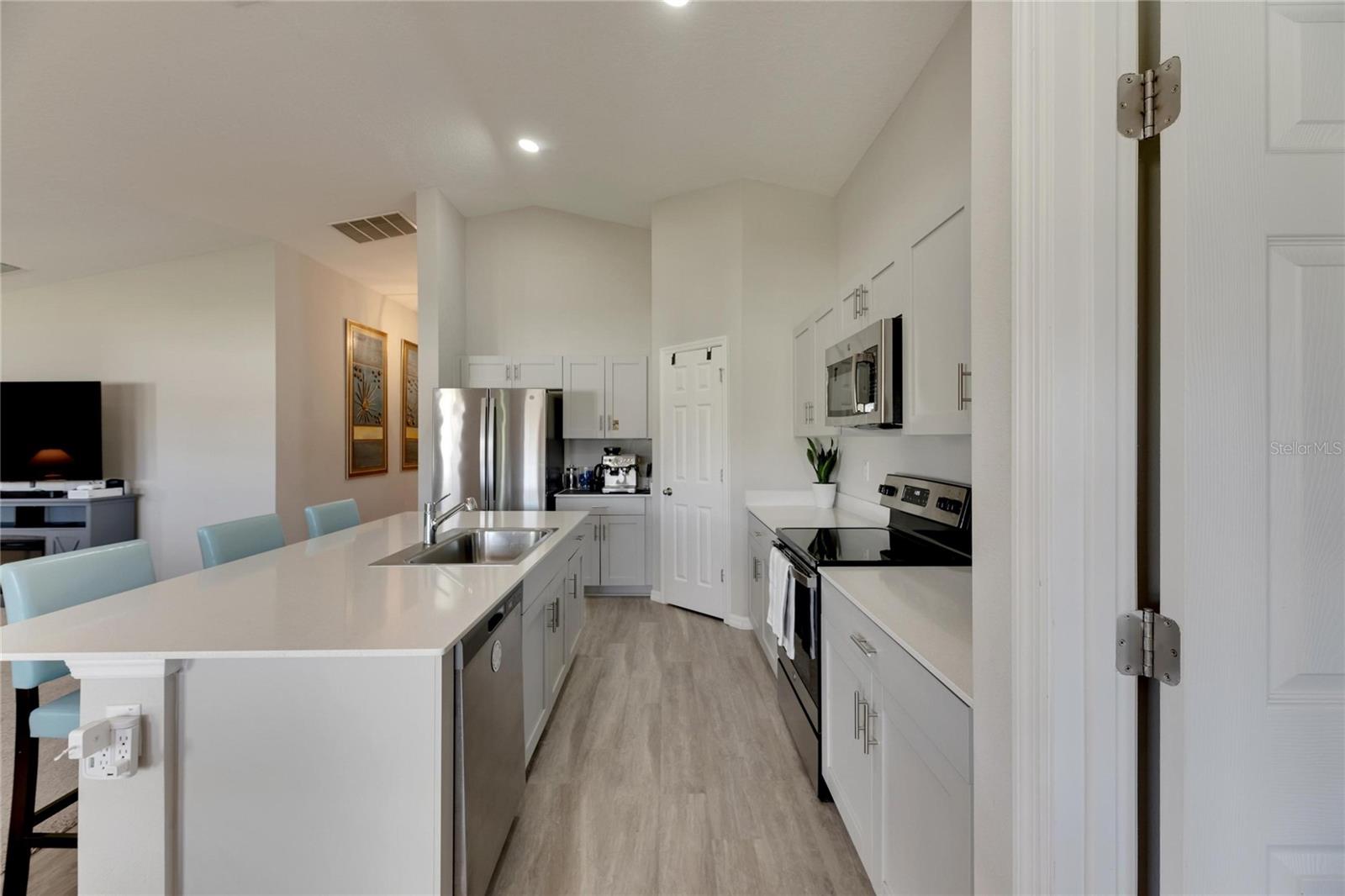Image 12 of 58 For 12696 Tannencrest Drive