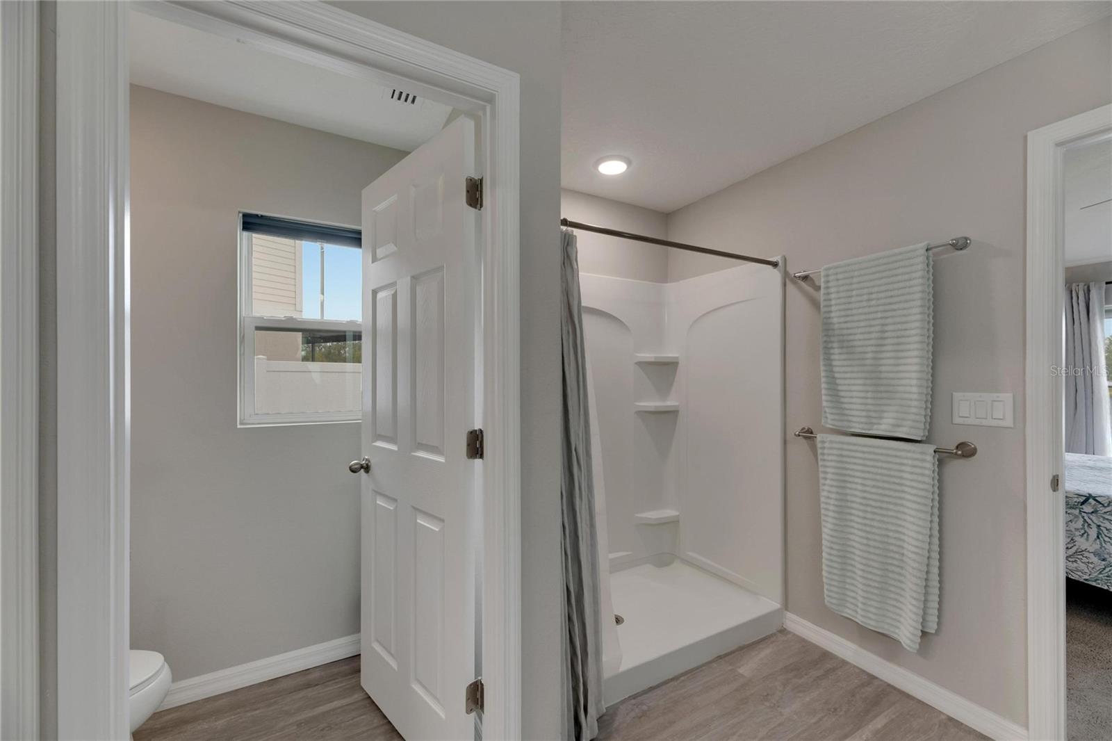 Image 27 of 58 For 12696 Tannencrest Drive