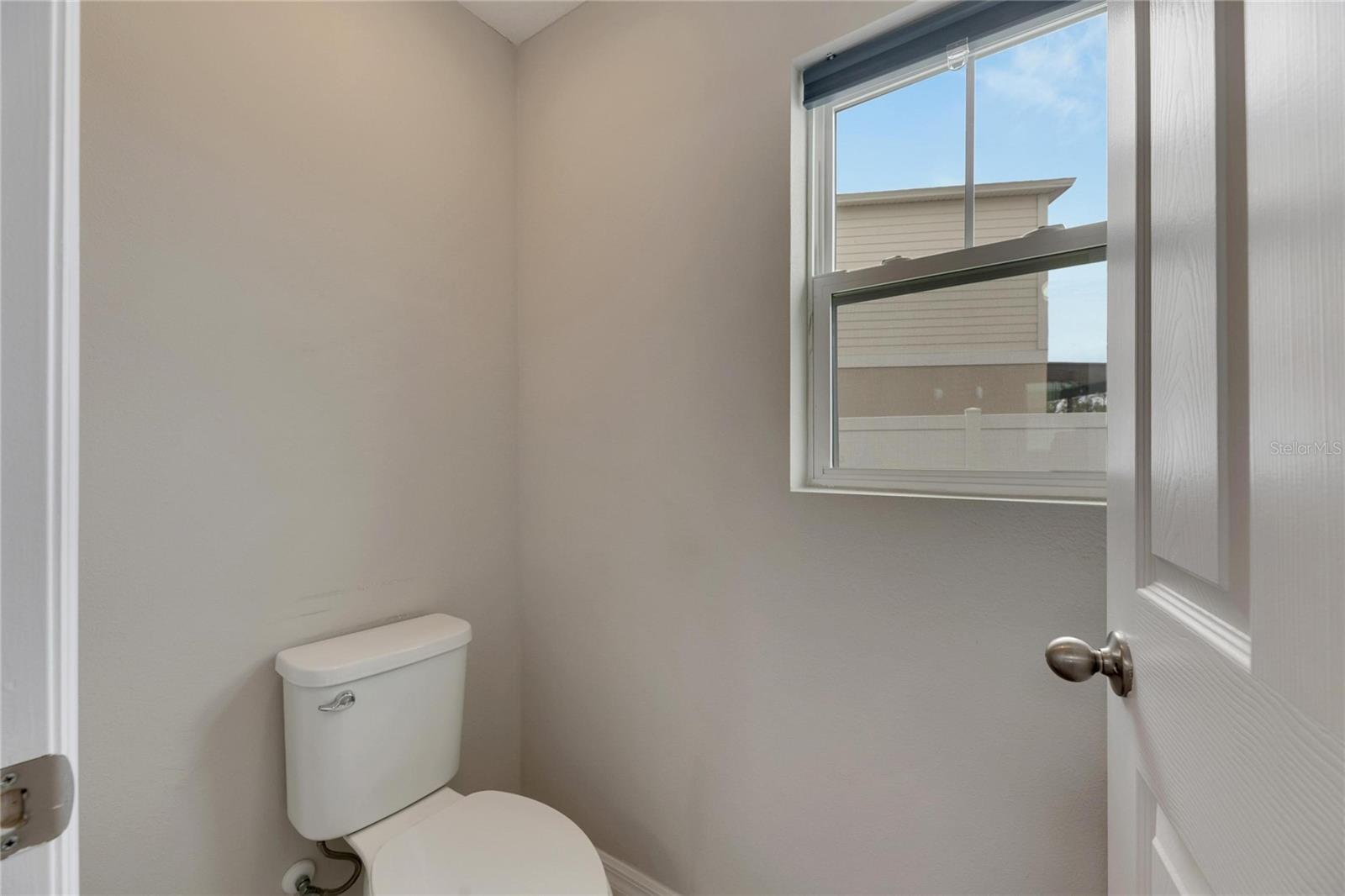 Image 28 of 58 For 12696 Tannencrest Drive