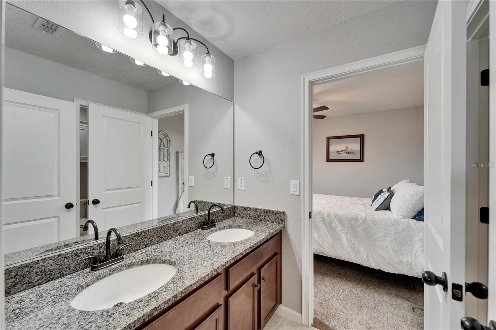 Image 39 of 81 For 13113 Rain Lily Drive