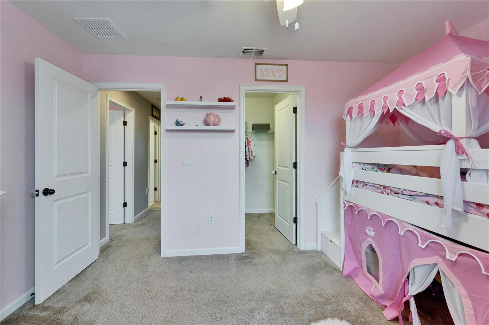 Image 46 of 81 For 13113 Rain Lily Drive
