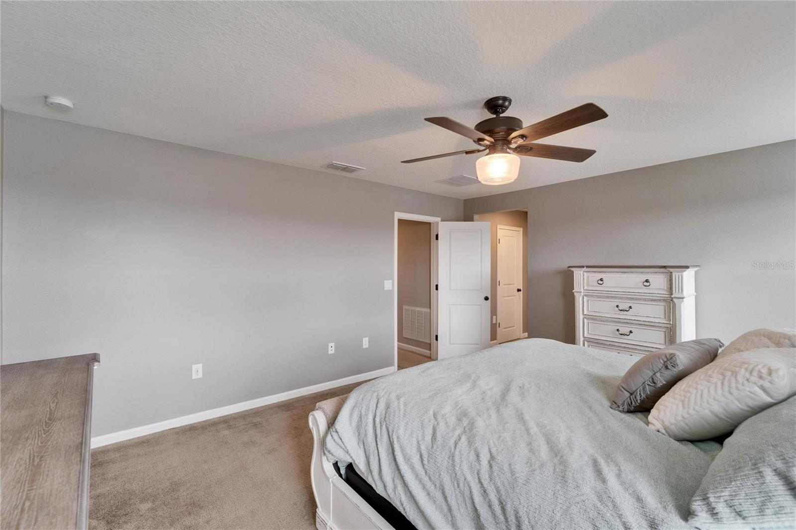 Image 49 of 81 For 13113 Rain Lily Drive