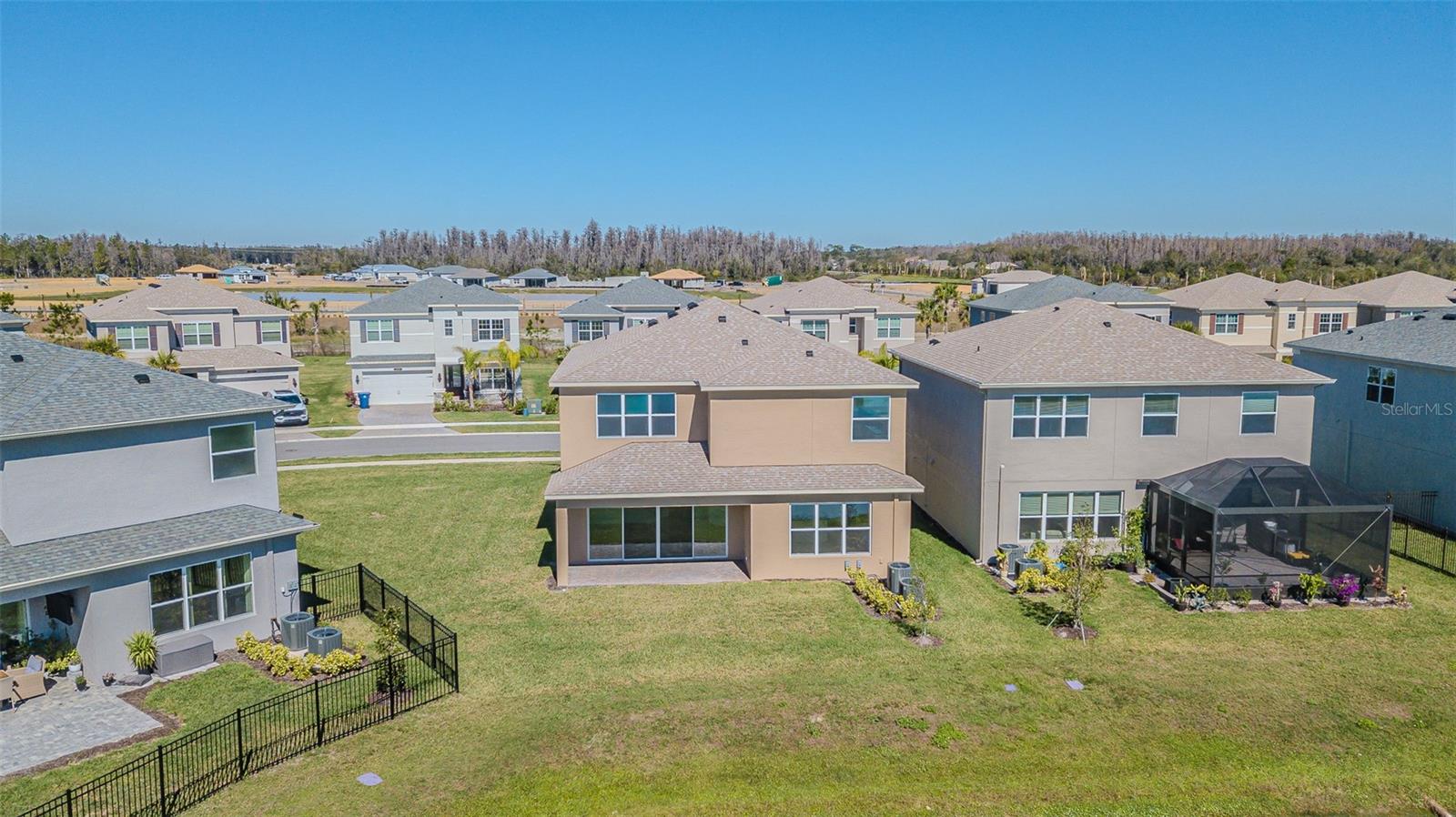 Image 18 of 48 For 32684 Tamarind Grove Lane