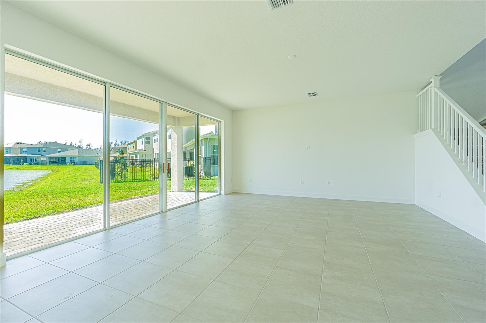 Image 24 of 48 For 32684 Tamarind Grove Lane