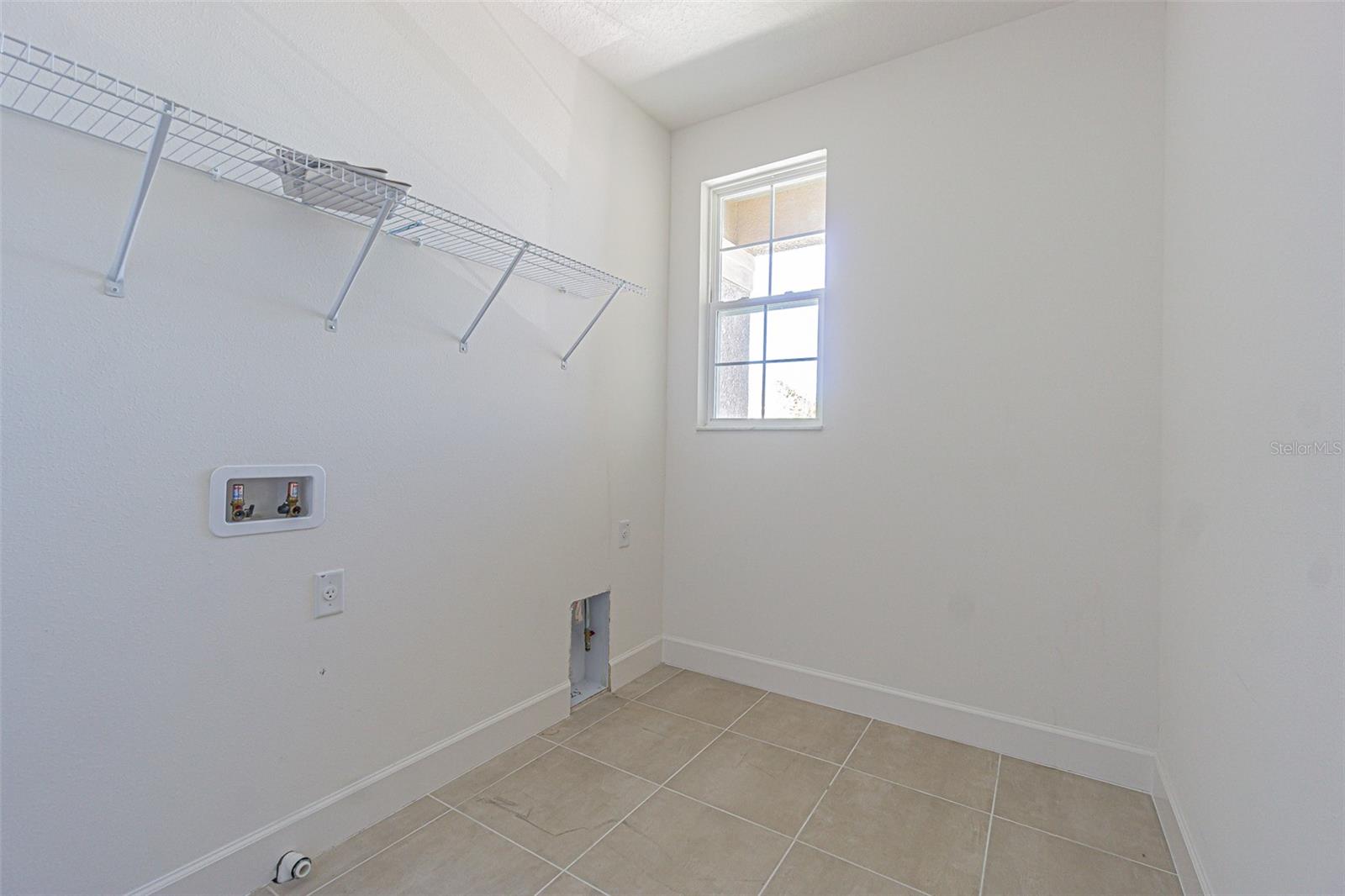 Image 39 of 48 For 32684 Tamarind Grove Lane