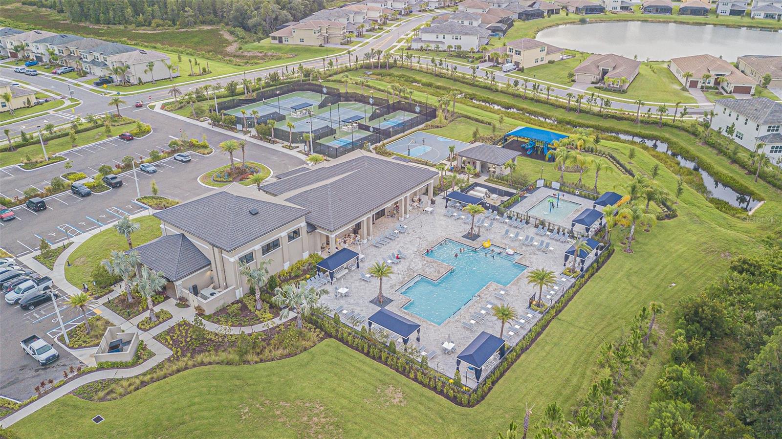 Image 7 of 48 For 32684 Tamarind Grove Lane
