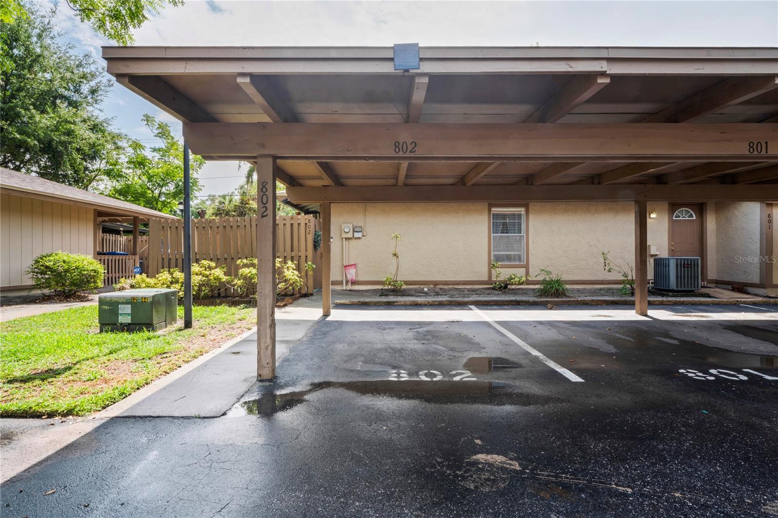 Listing photo id 18 for 802 Antler Court