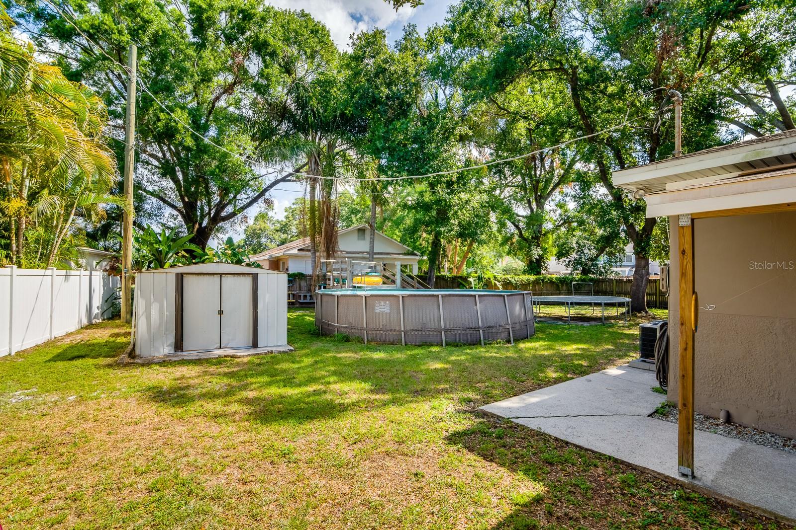 Image 27 of 33 For 1403 Pradera Avenue