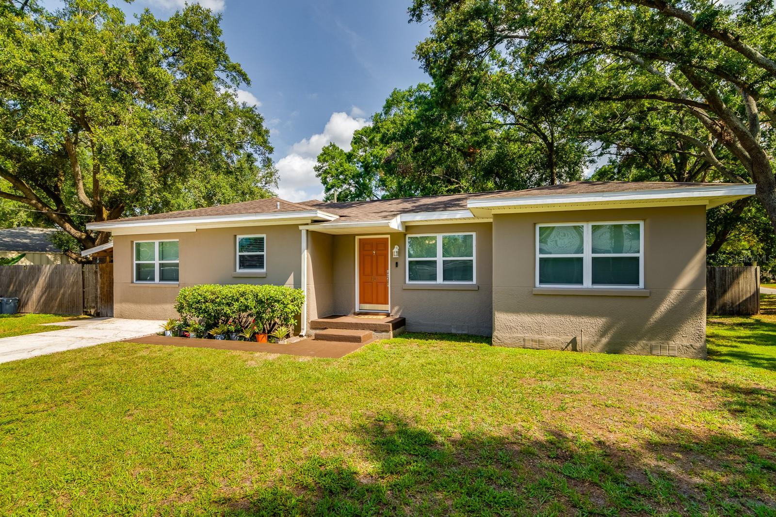 Image 32 of 33 For 1403 Pradera Avenue