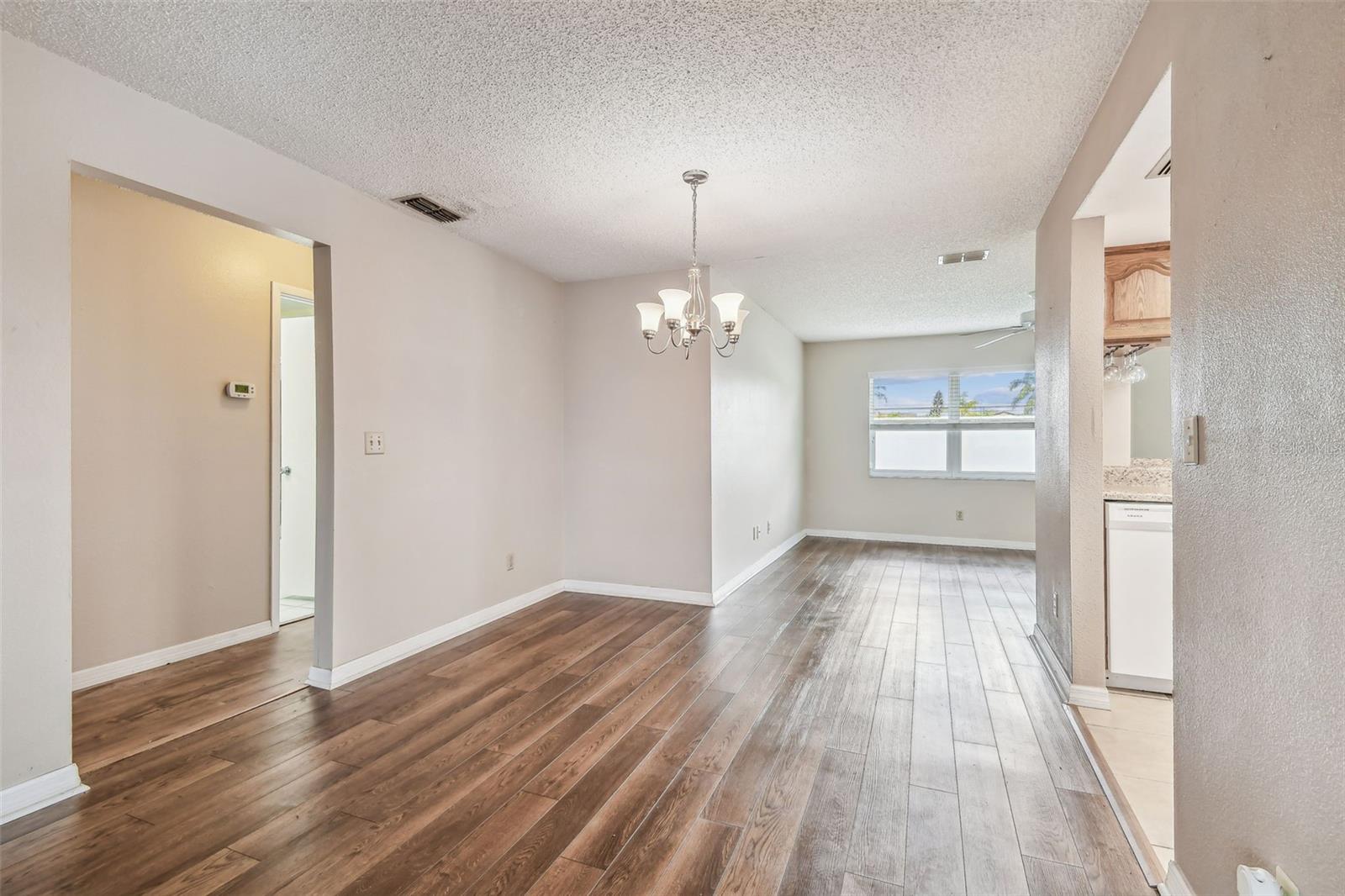 Image 15 of 73 For 3044 Muir Street