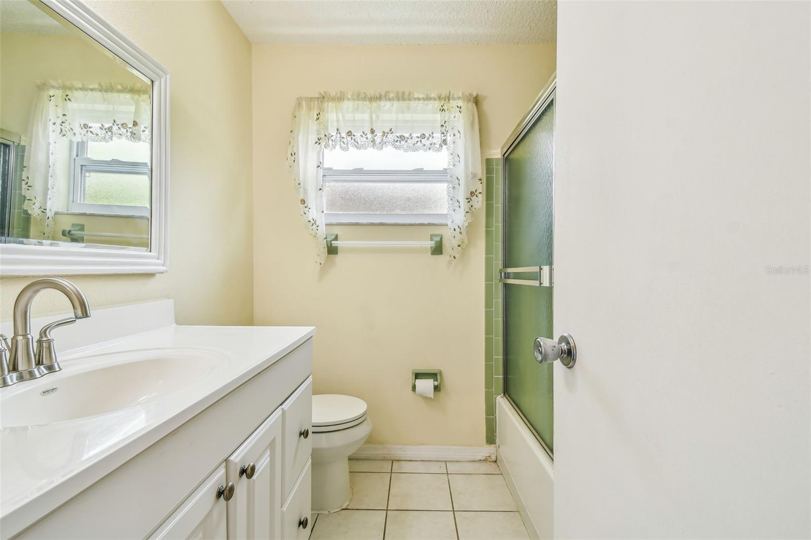 Image 37 of 73 For 3044 Muir Street