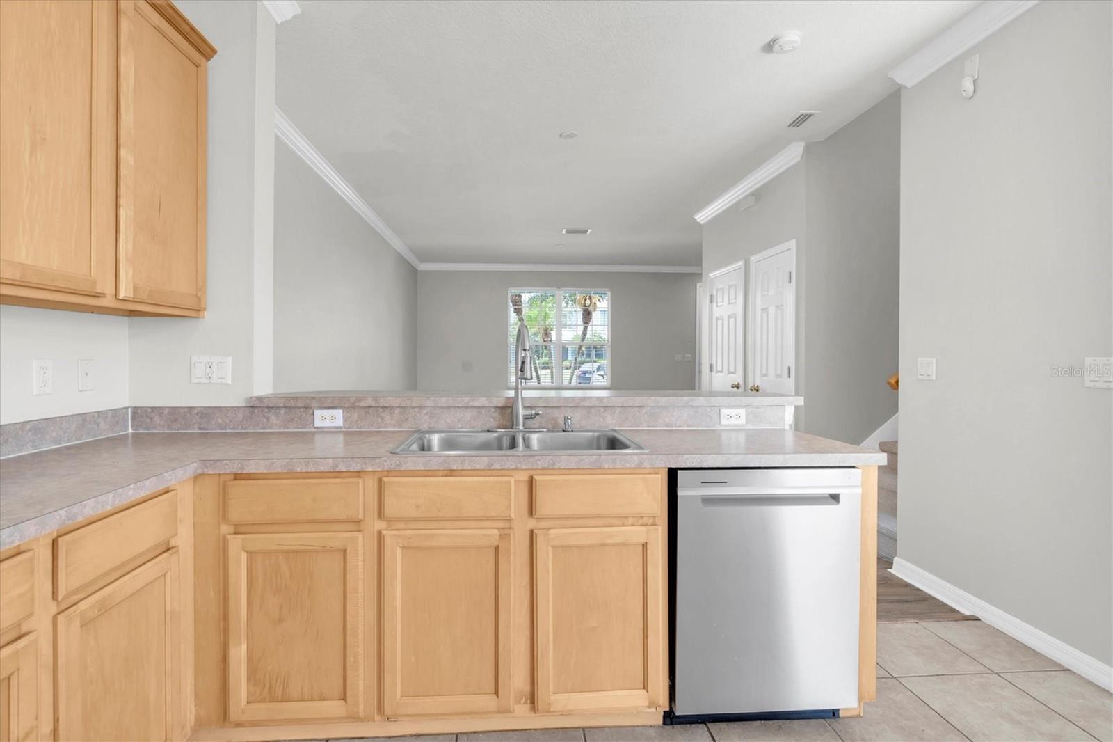 Image 12 of 40 For 11617 Colony Lake Drive
