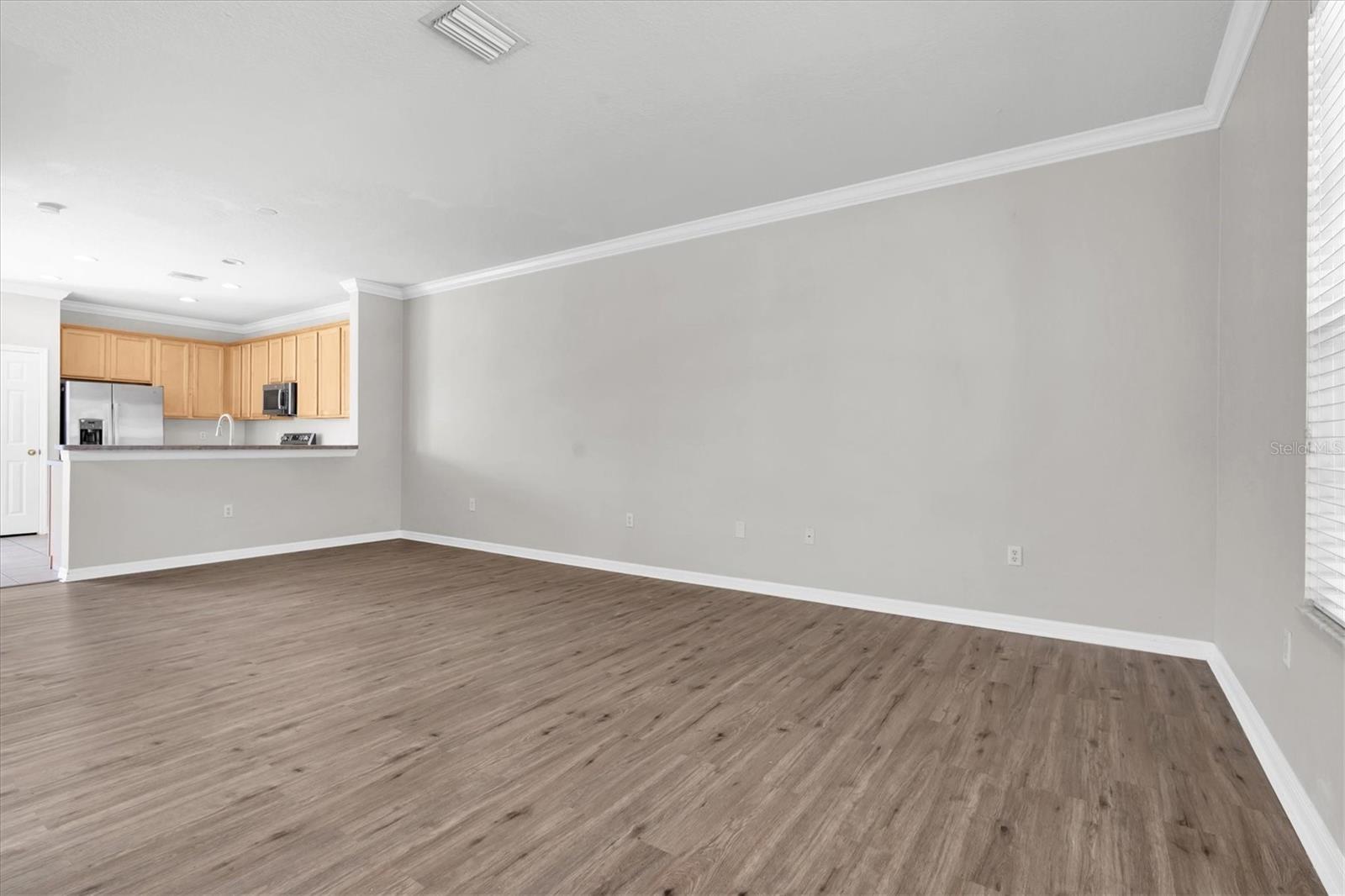 Image 7 of 40 For 11617 Colony Lake Drive