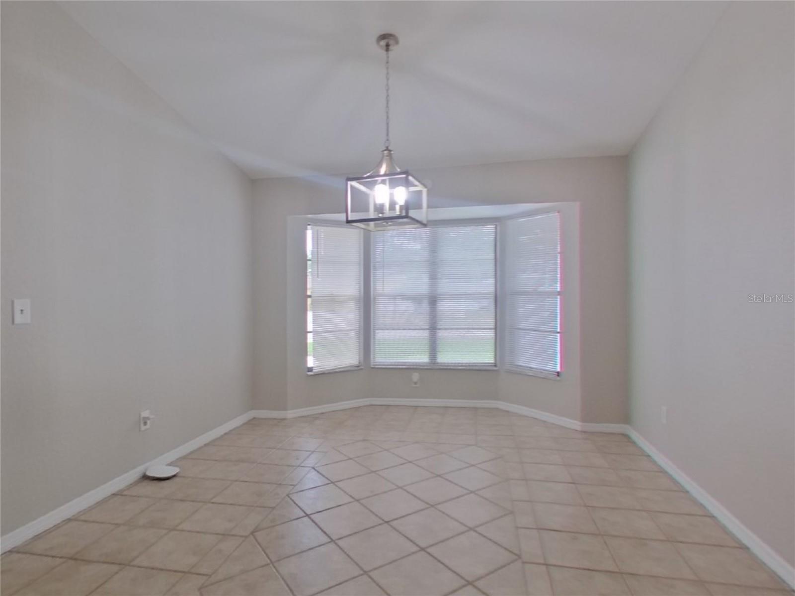 Image 5 of 22 For 4859 Orange Grove Way