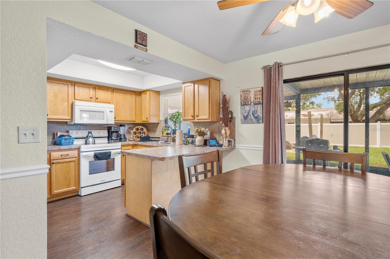 Image 10 of 52 For 9063 Pemberton Street