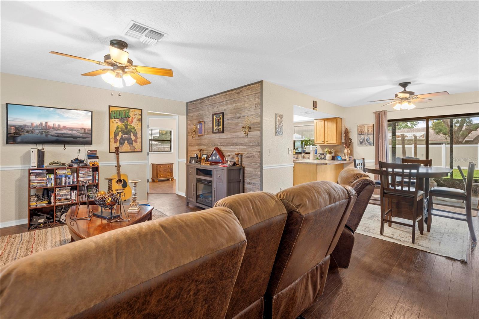 Image 12 of 52 For 9063 Pemberton Street