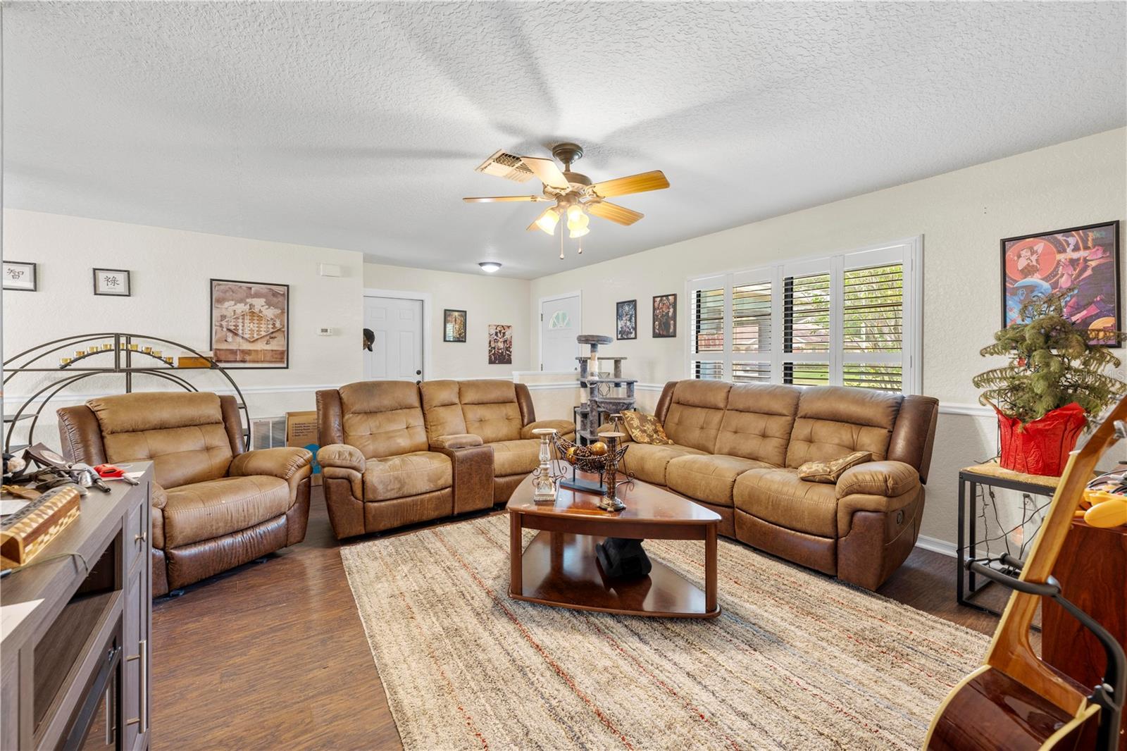 Image 18 of 52 For 9063 Pemberton Street