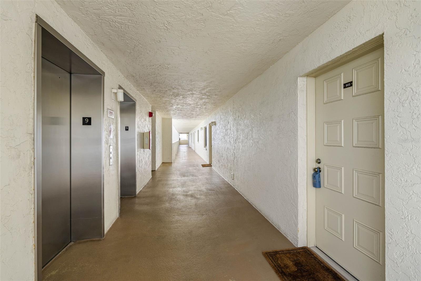 Image 33 of 48 For 14950 Gulf Boulevard 905