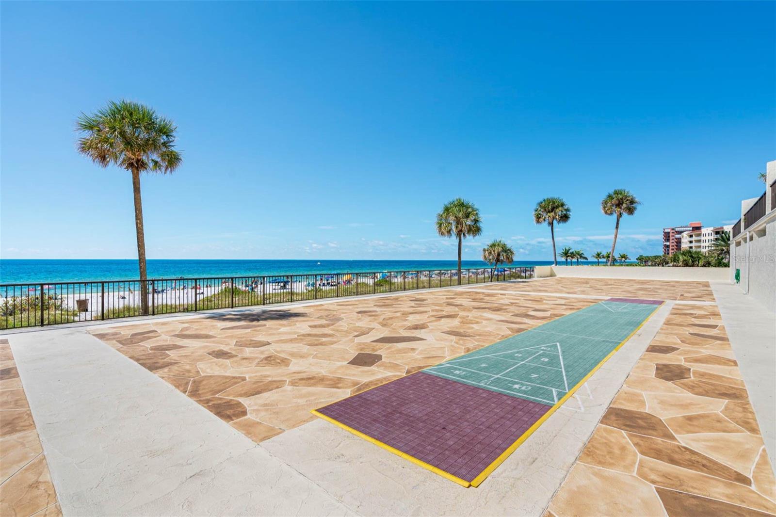 Image 36 of 48 For 14950 Gulf Boulevard 905