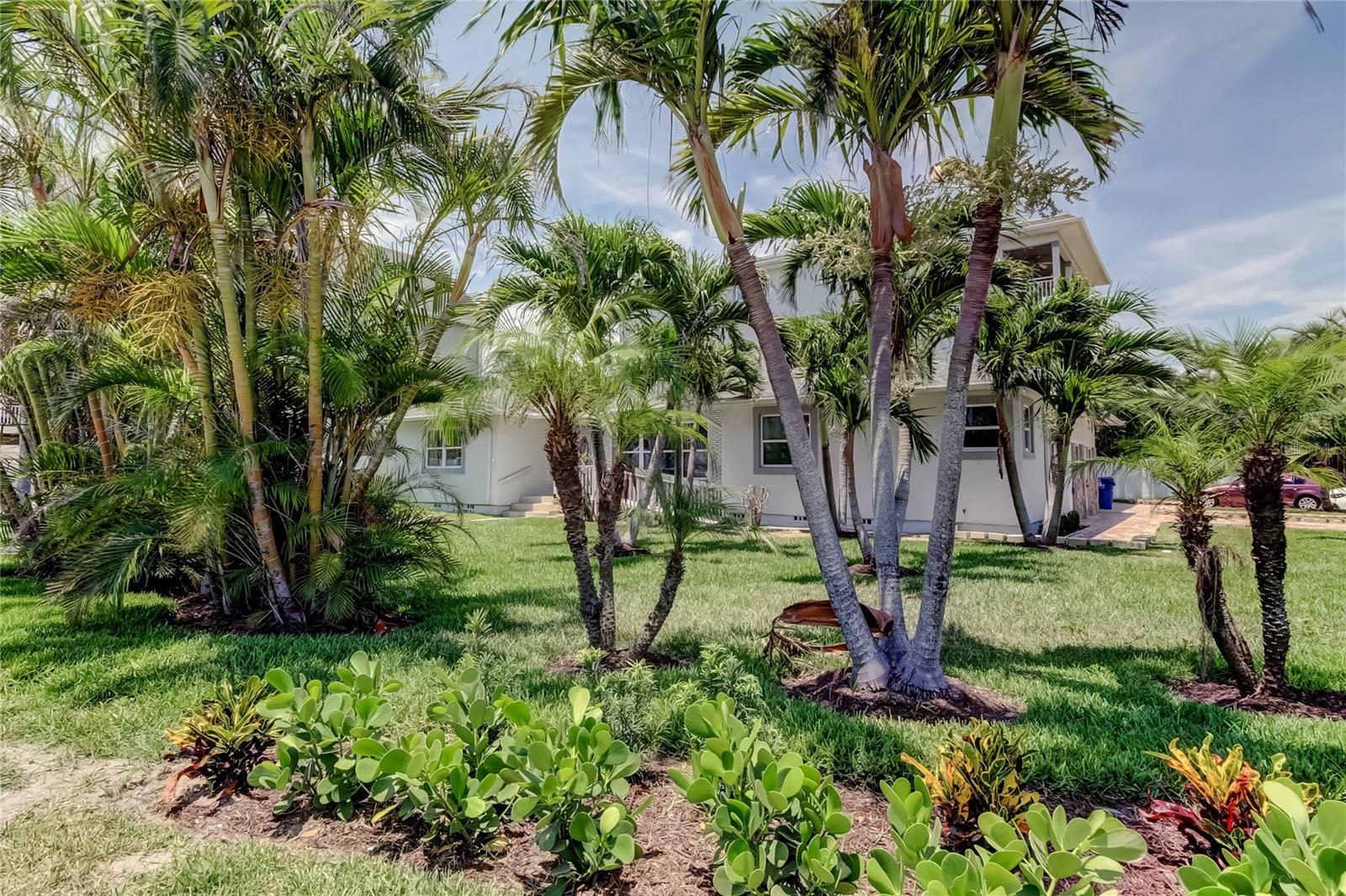 Image 12 of 58 For 16021 Gulf Boulevard