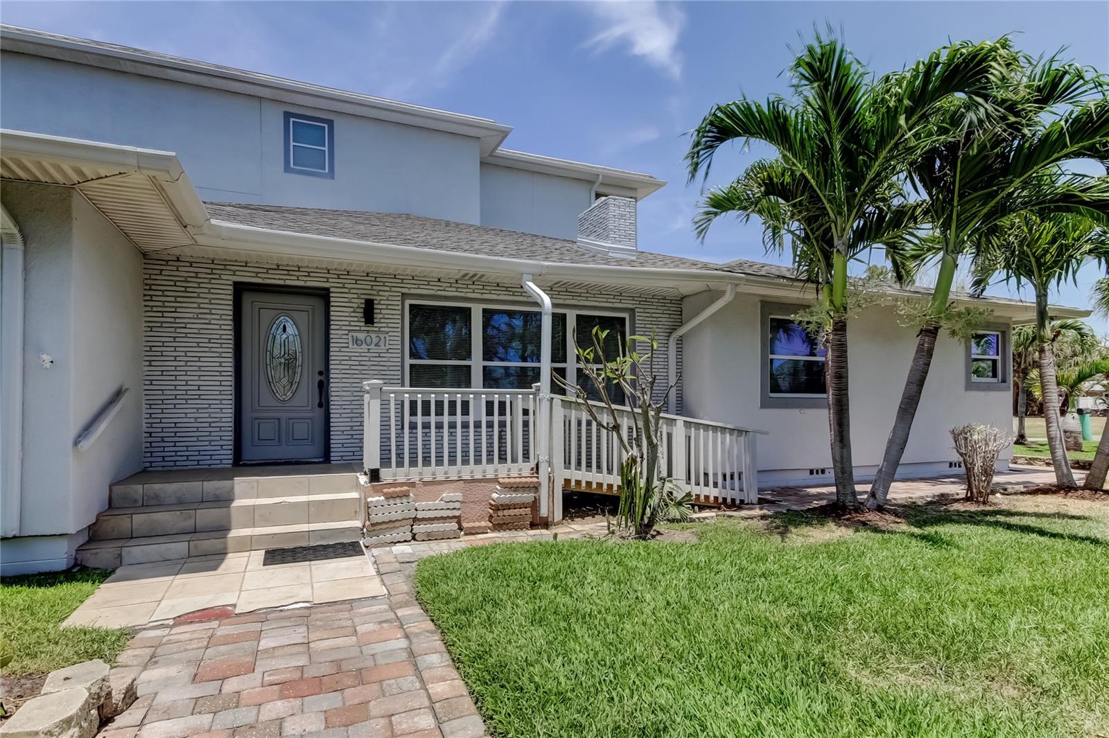 Image 2 of 58 For 16021 Gulf Boulevard