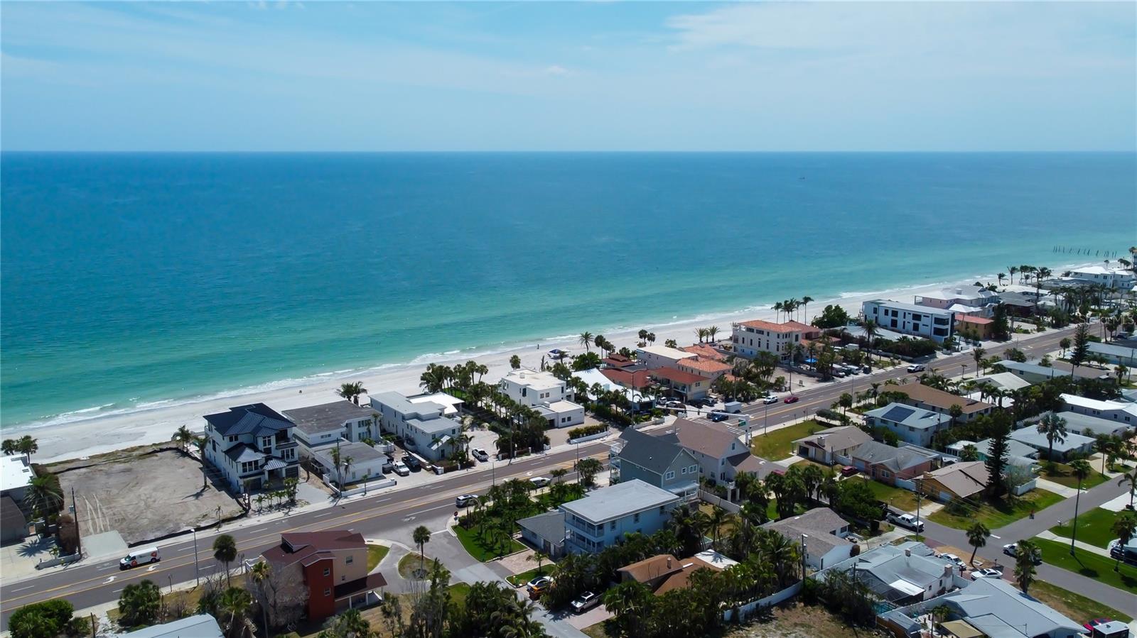 Image 4 of 58 For 16021 Gulf Boulevard