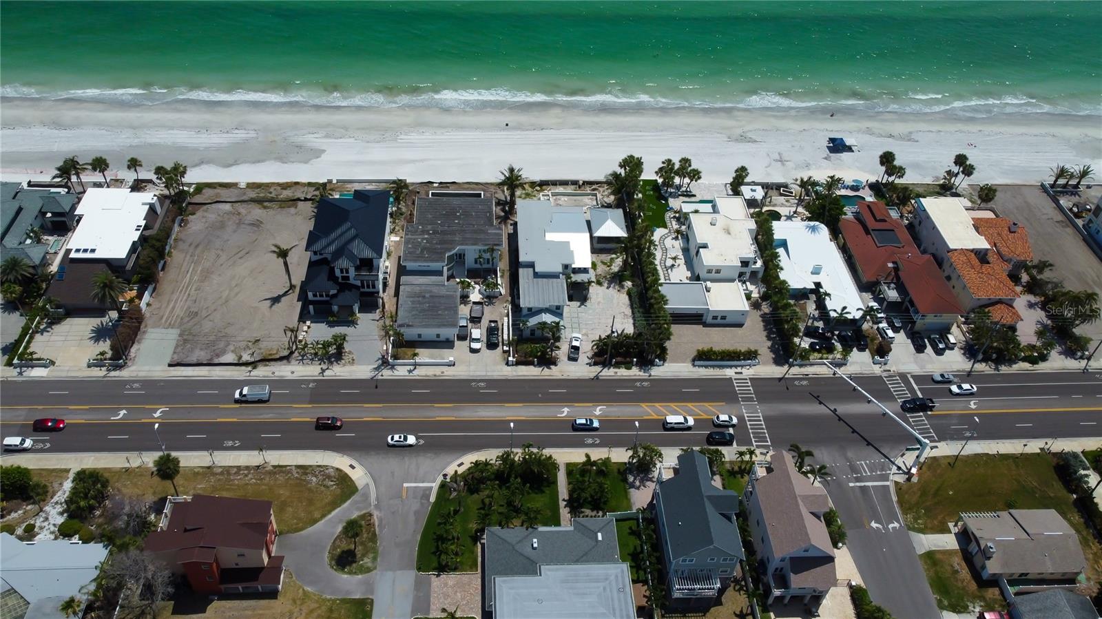 Image 5 of 58 For 16021 Gulf Boulevard