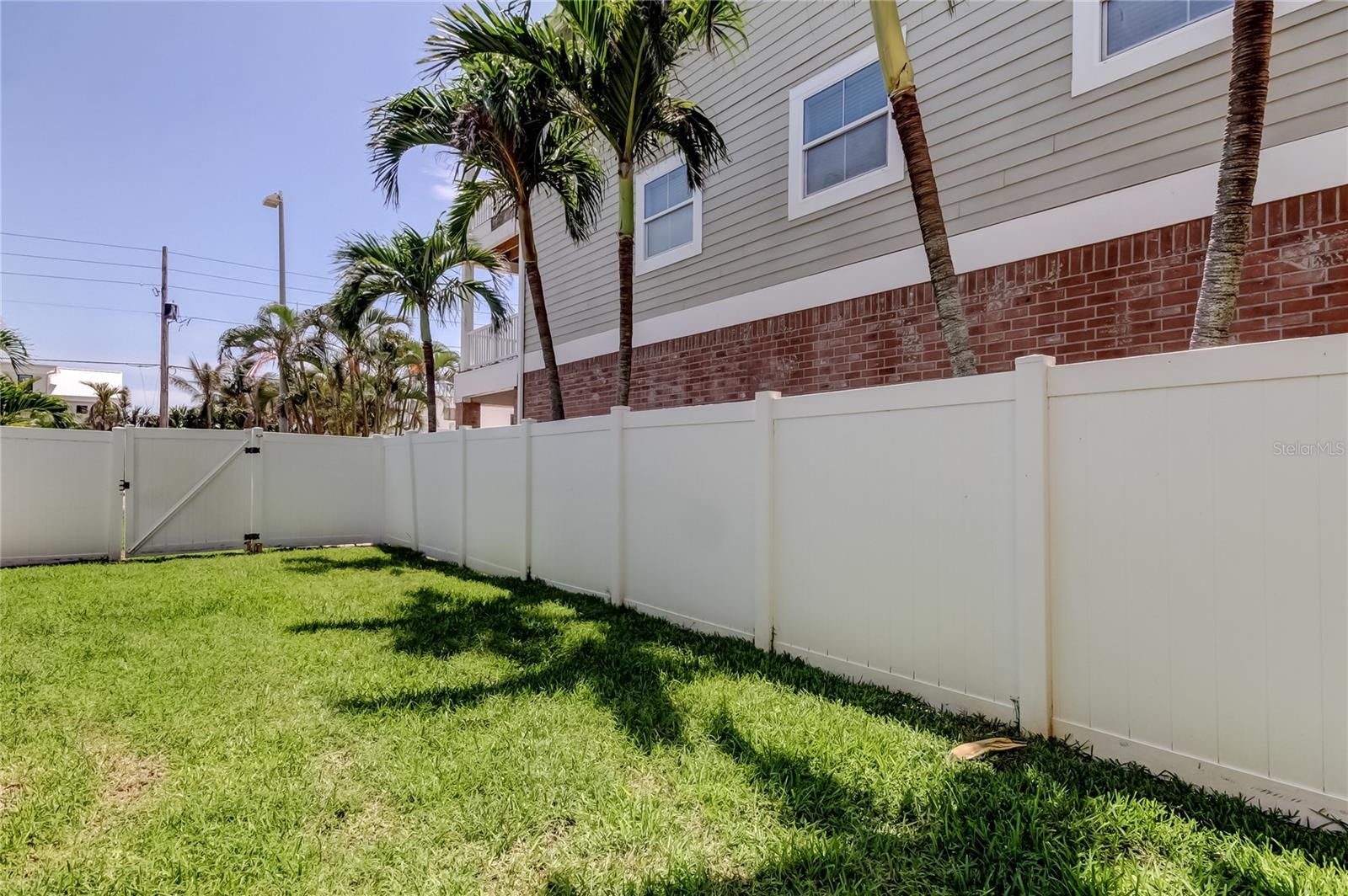 Image 57 of 58 For 16021 Gulf Boulevard