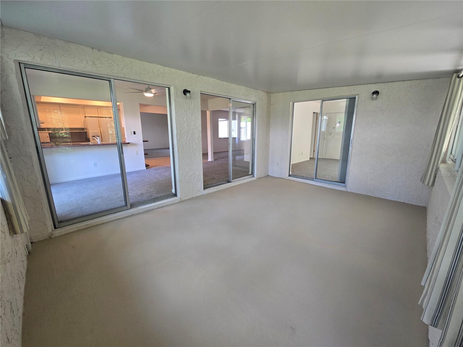 Image 10 of 40 For 454 San Jose Drive